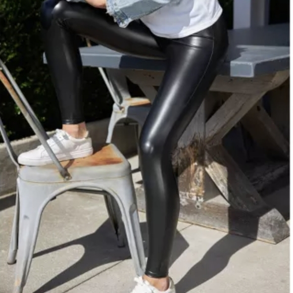 Spanx Women's All Over Faux Leather Leggings. - Picture 3 of 15
